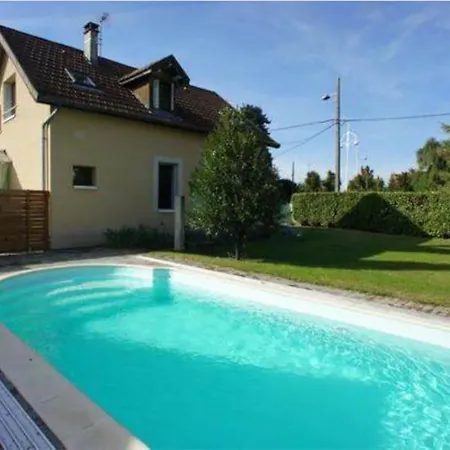 Holiday home Maison Independante 200 M Du Aix-les-Bains
