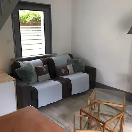 Maison Independante 200 M Du Tatil Evi